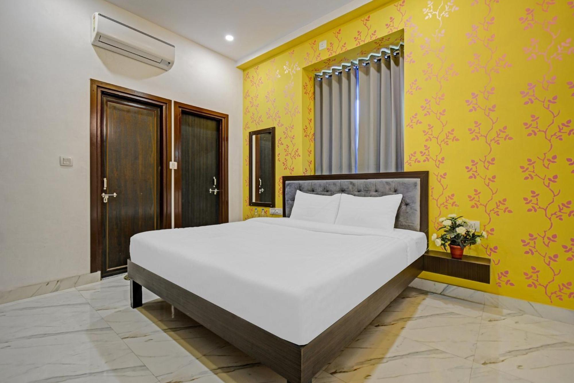 Capital O 83876 Hotel Maharana Palace Udaipur Bagian luar foto